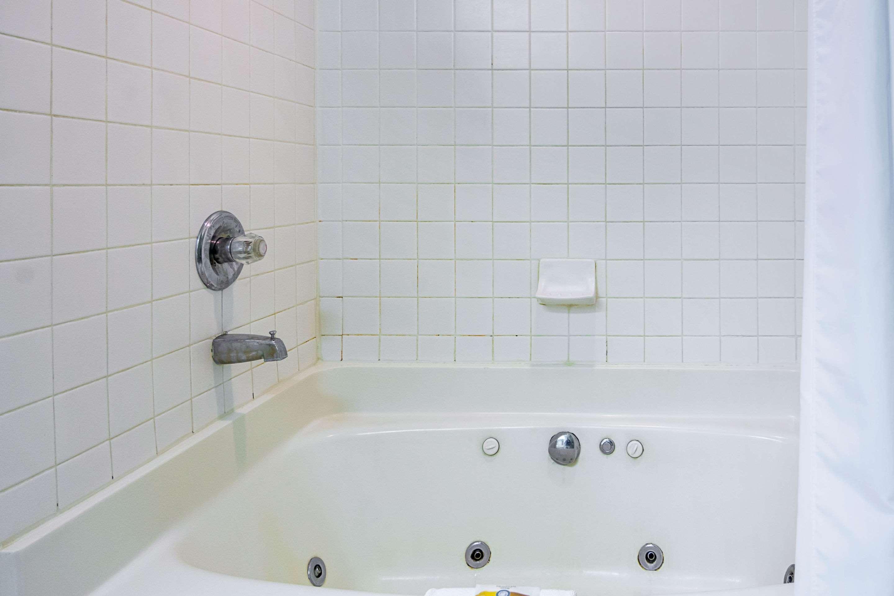 Quality Inn & Suites Kearneysville - Martinsburg Екстер'єр фото