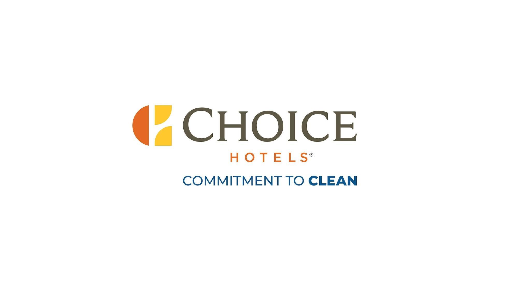 Quality Inn & Suites Kearneysville - Martinsburg Екстер'єр фото