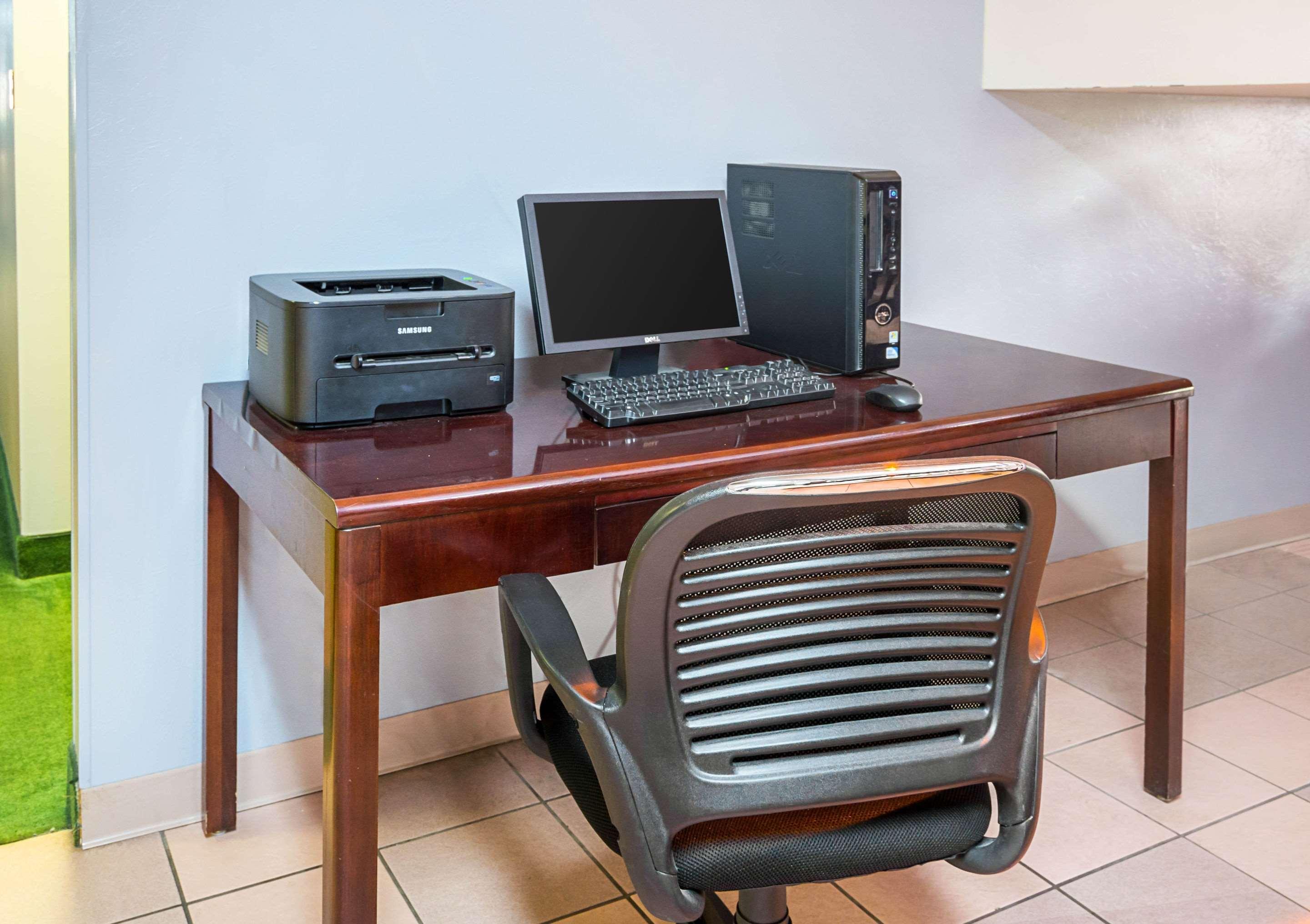 Quality Inn & Suites Kearneysville - Martinsburg Екстер'єр фото